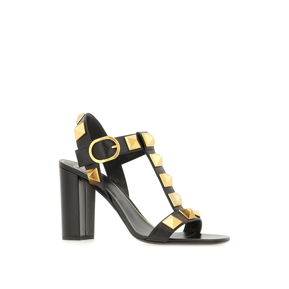 Sandalen mit römischen Nieten