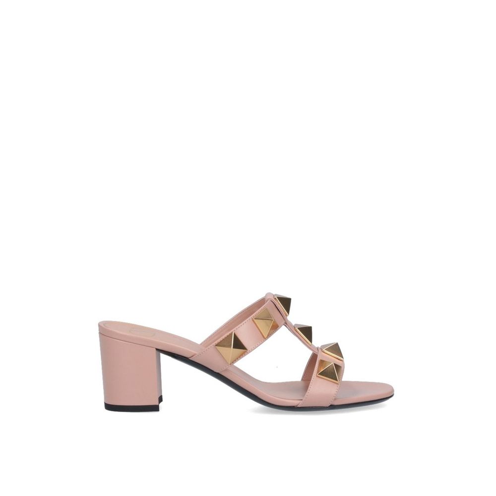 Sandalen mit römischen Nieten