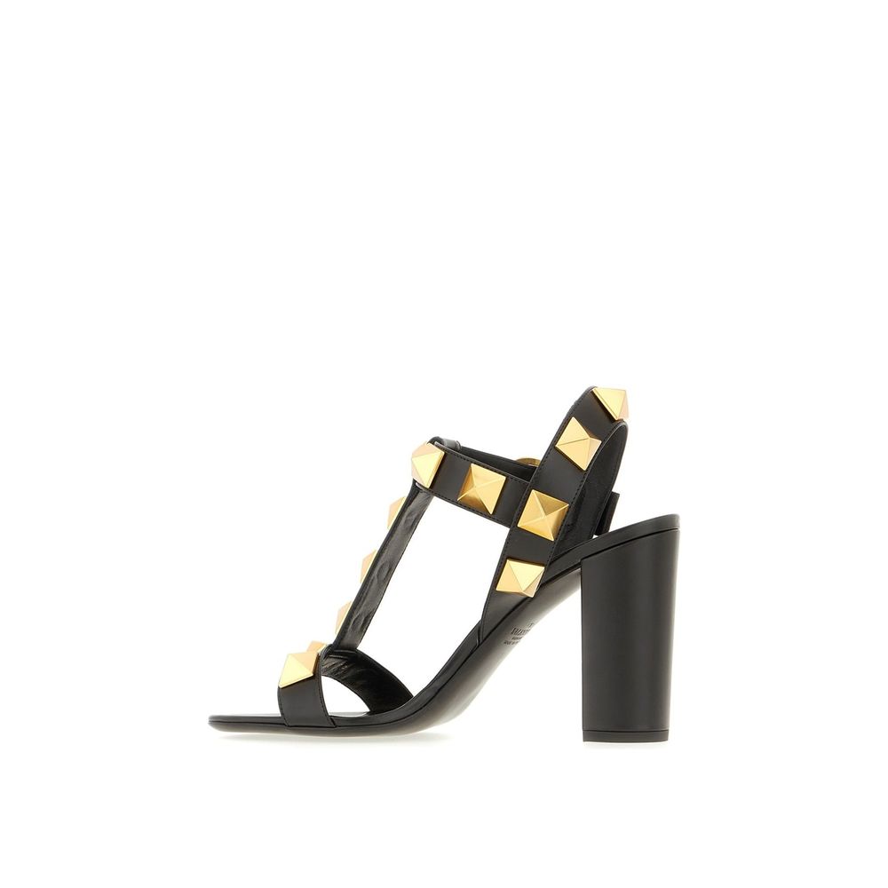 Sandalen mit römischen Nieten