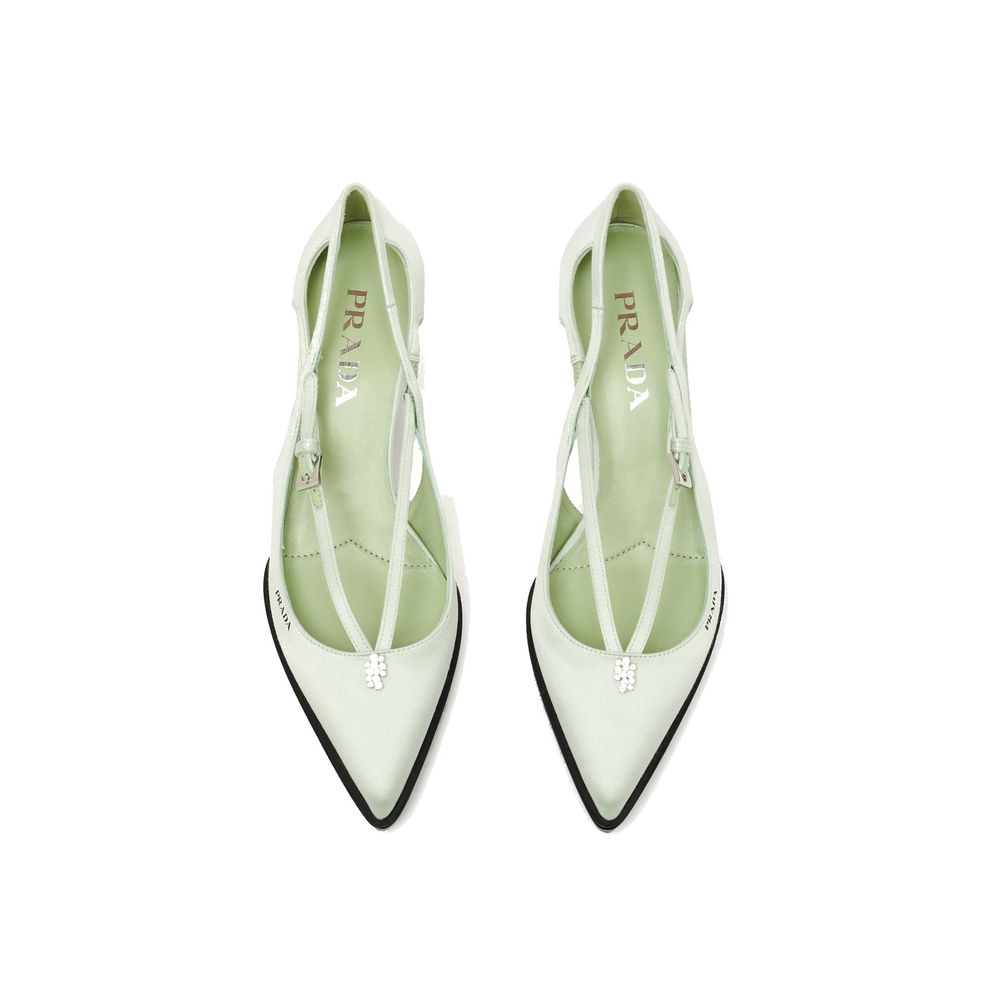 Satin-Pumps mit Cut-Outs