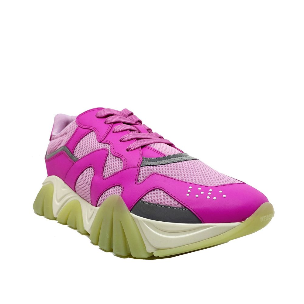 Logo-Sneaker