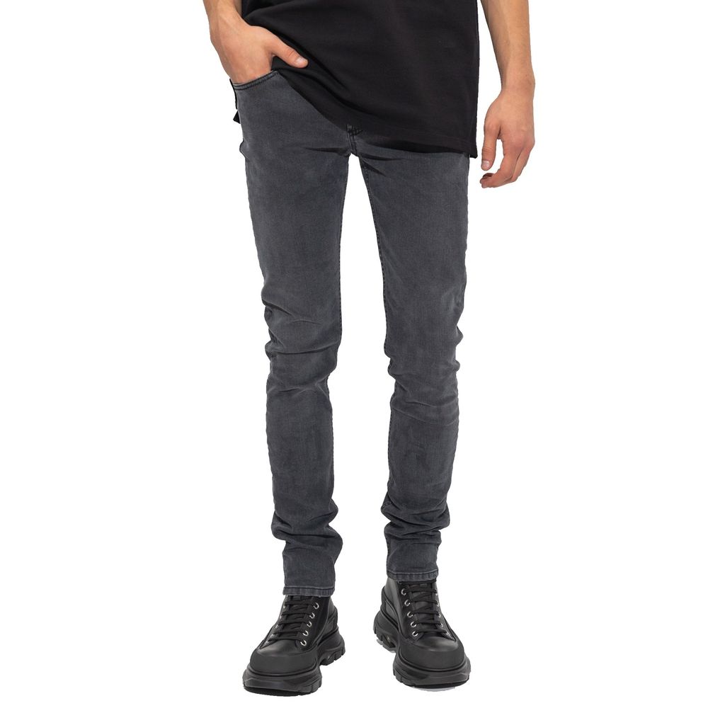 Jeans aus Baumwolldenim