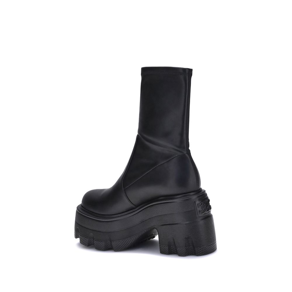 Stiefeletten aus Kunstleder