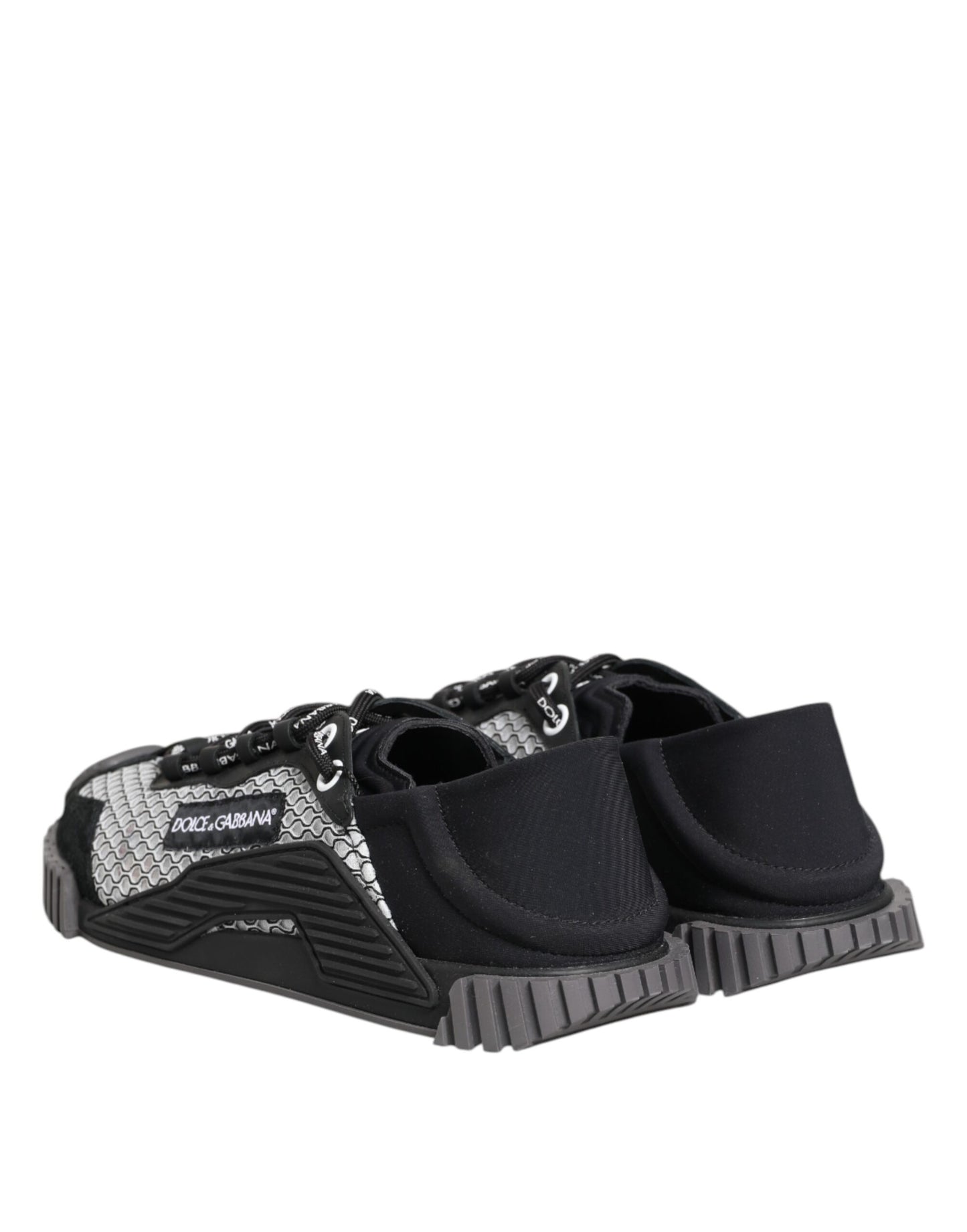Mehrfarbige Schnürschuhe mit niedrigem Oberteil NS1