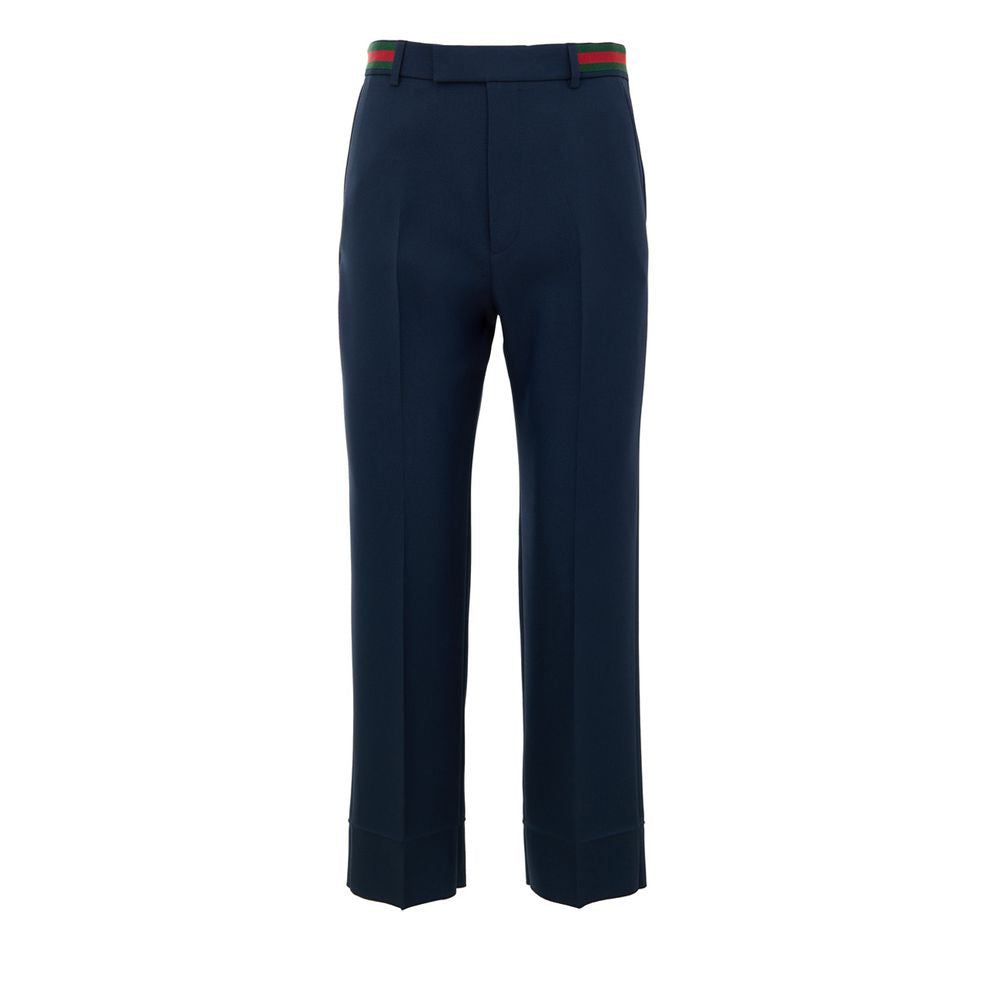 Blaue Baumwolljeans