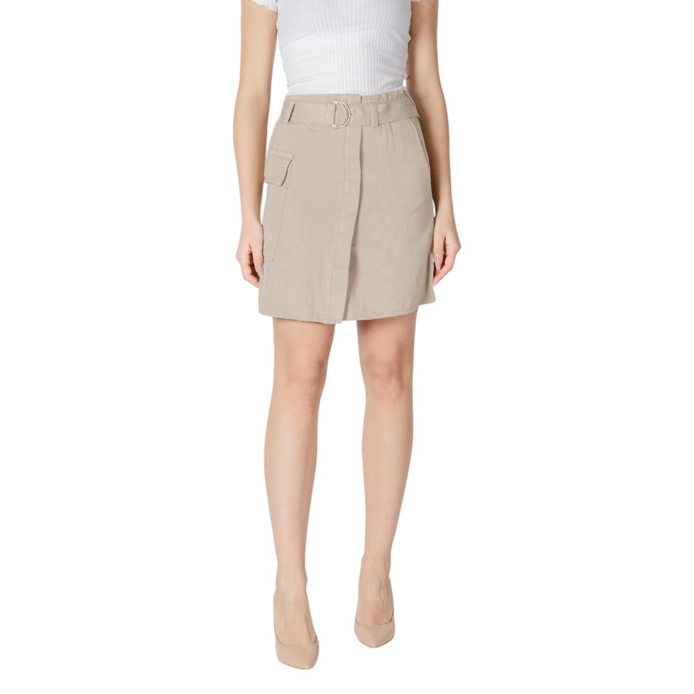 Beigefarbenes Baumwollminikleid