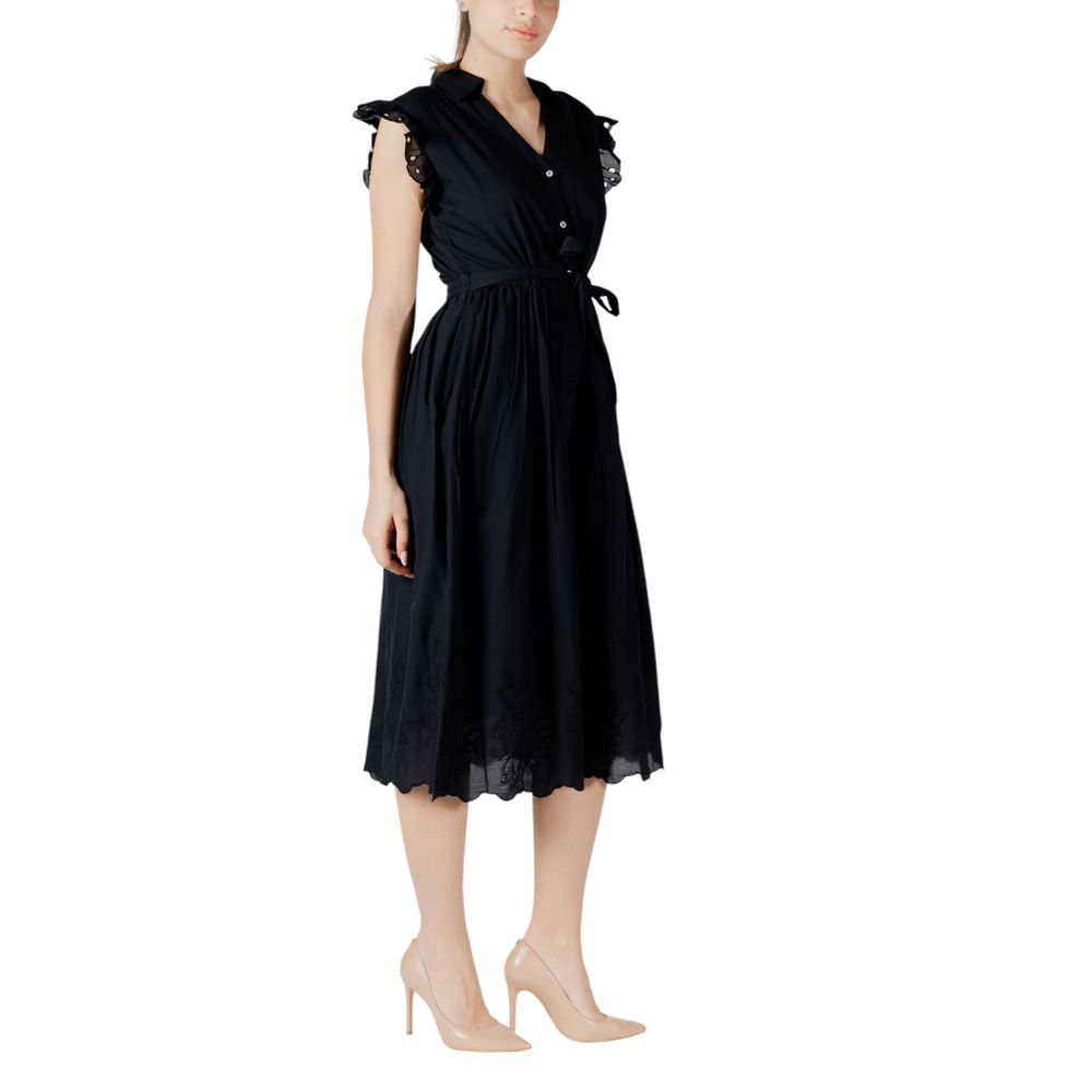 Schwarzes Midikleid aus Baumwolle