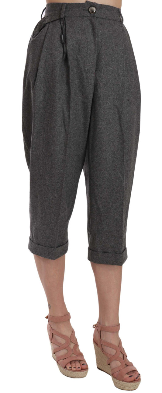Kurze Wollhose mit Bundfalten