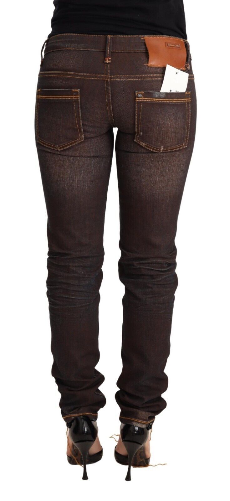 Braune Jeans aus gewaschener Baumwolle mit schmaler Passform und niedriger Taille