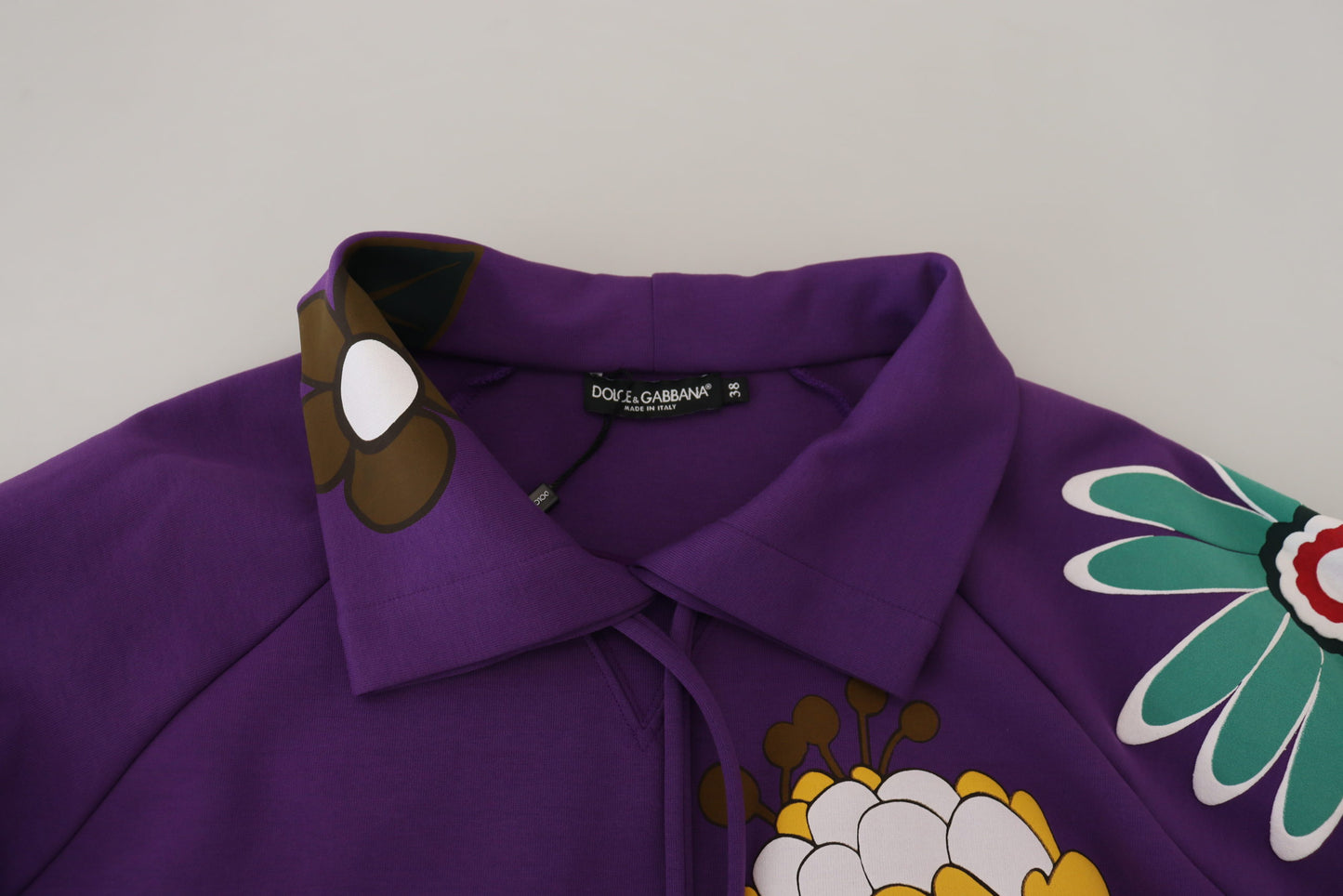 Lilafarbener Pullover aus Baumwolle mit Blumenmuster