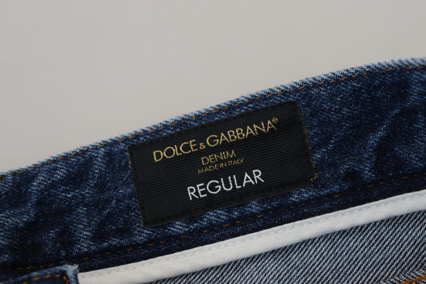 Blaue zerfetzte Herren-Jeans aus Baumwolle