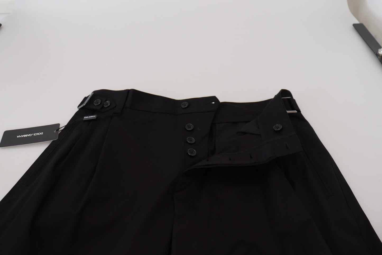 Schwarze Chinohose aus Baumwolle