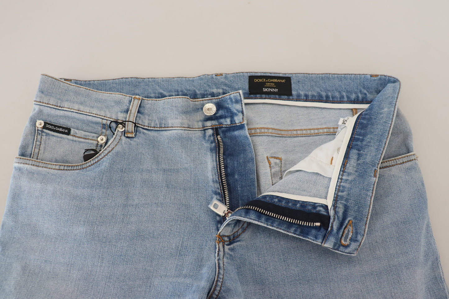 Slim Fit Jeans aus Baumwolldenim in blauer Waschung