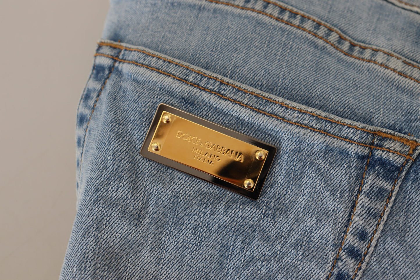 Slim Fit Jeans aus Baumwolldenim in blauer Waschung