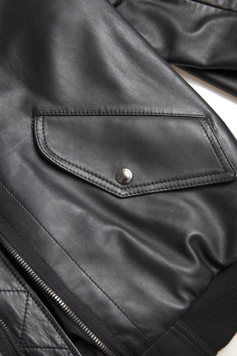 Schwarze Blouson-Bomberjacke aus Leder mit durchgehendem Reißverschluss