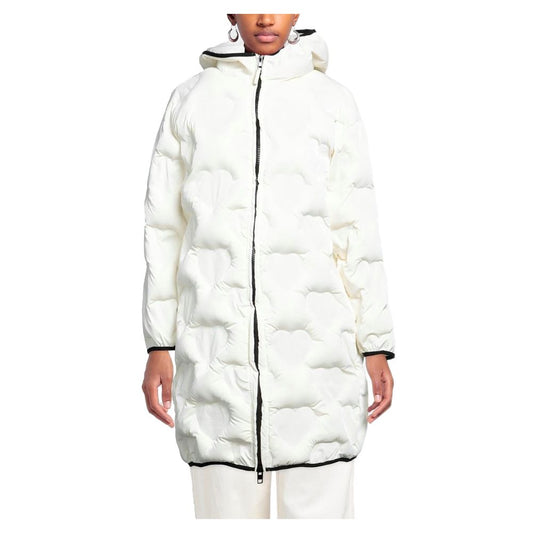 Schicke, gesteppte, lange Daunenjacke mit Herzmuster