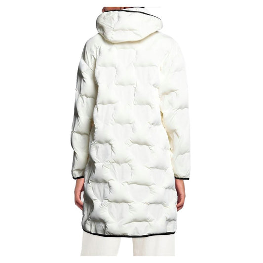 Schicke, gesteppte, lange Daunenjacke mit Herzmuster