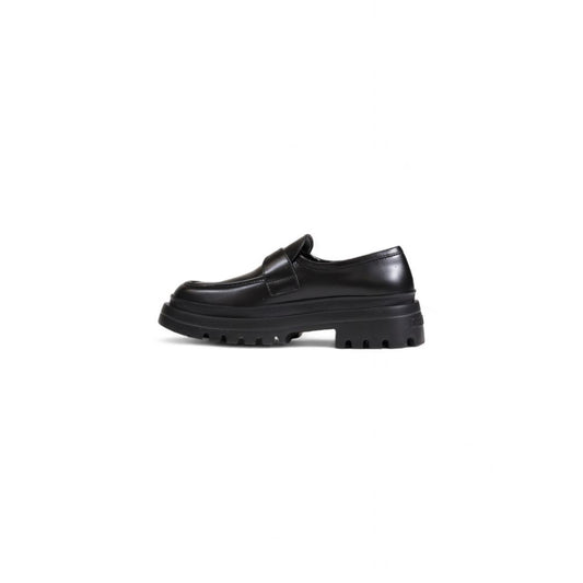Black Polyethylene Platform