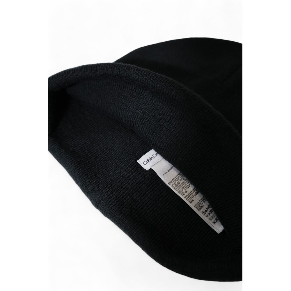 Schwarze Baseballmütze aus recyceltem Polyester