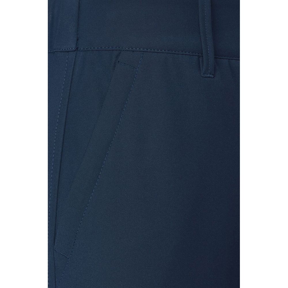 Blaue Polyesterhose