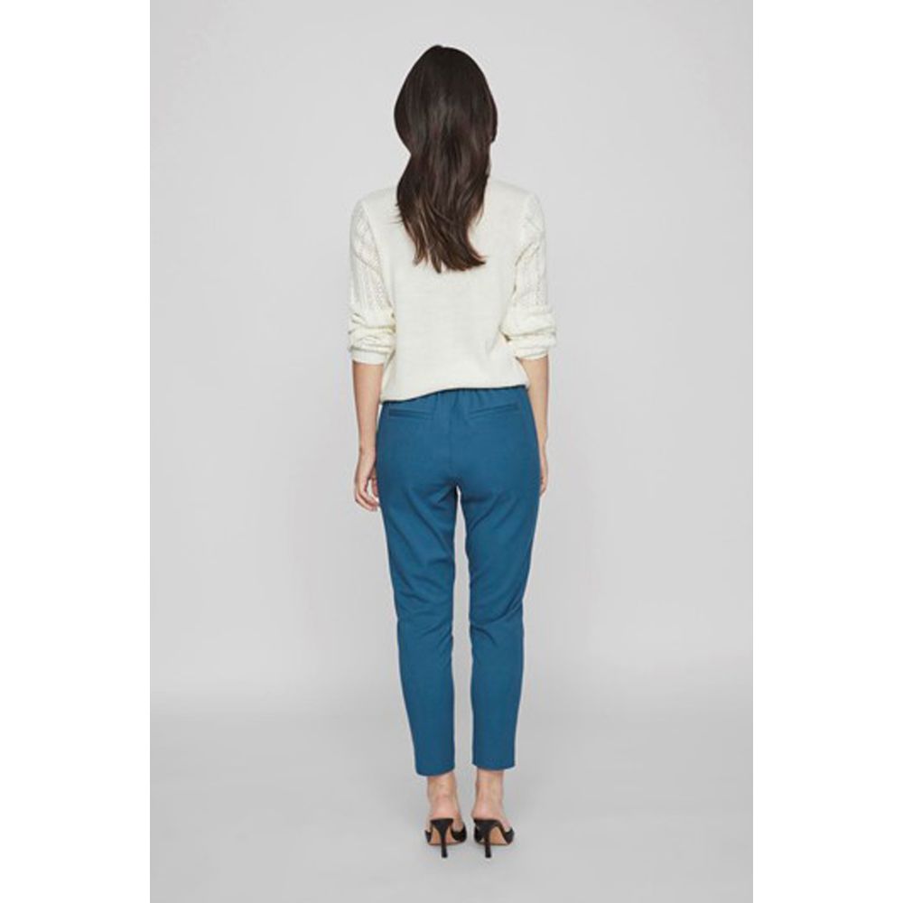 Blaue Polyesterhose
