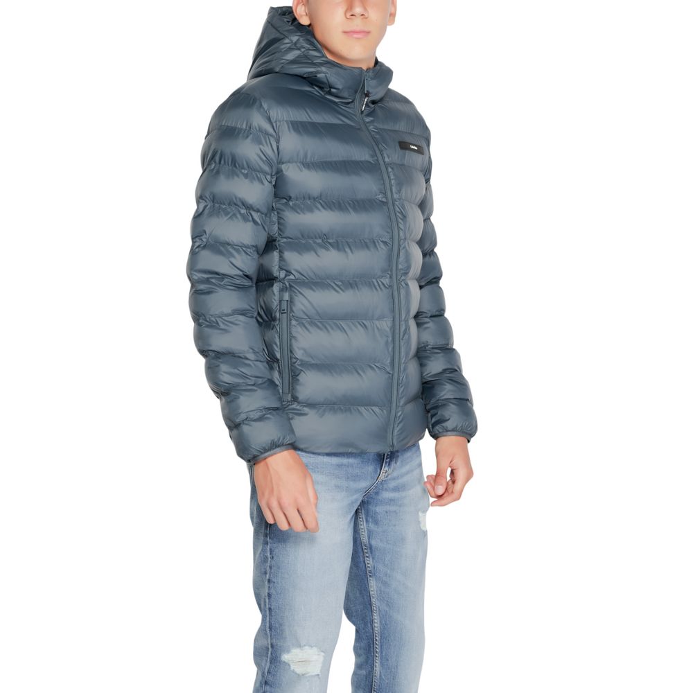 Schwarze Jacken und Mäntel aus recyceltem Polyester