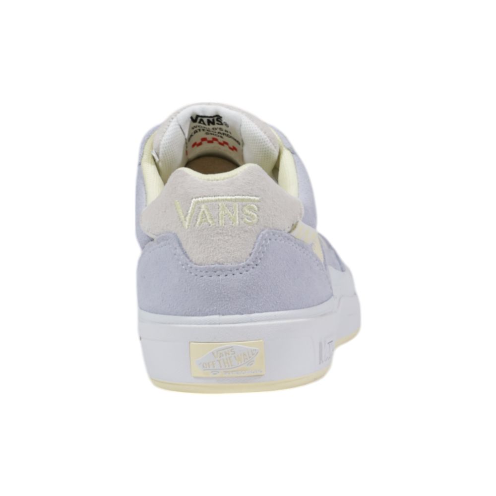 Lila Wildleder-Sneaker