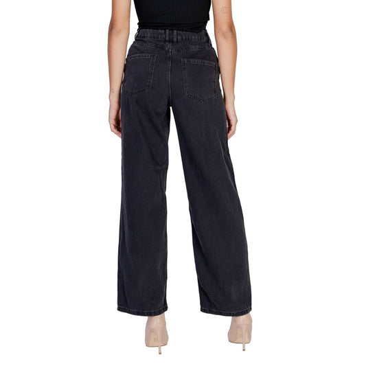 Black Cotton Relaxed Fit Jean