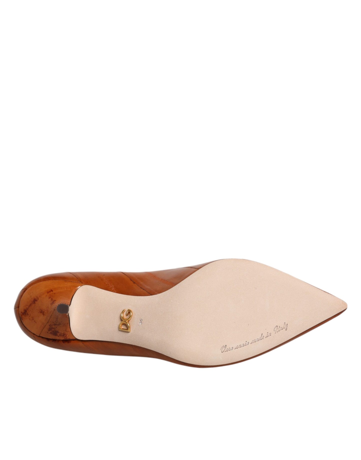 Braune Leder Pumps mit Kitten Heels