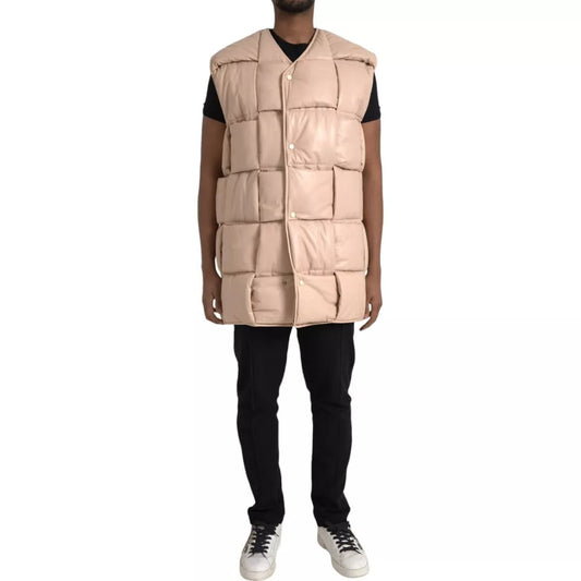 Beigefarbene, gesteppte, ärmellose Jacke aus Kalbsleder