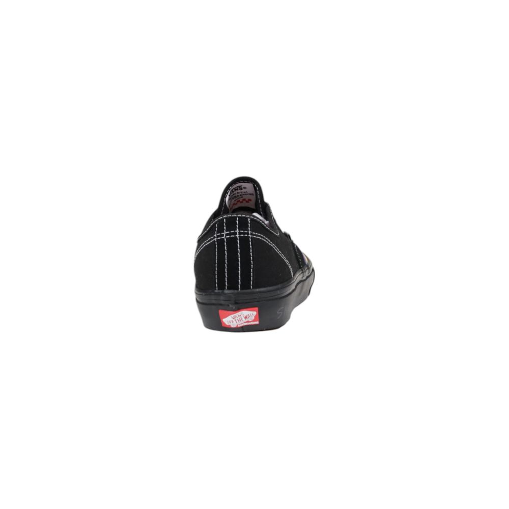 Schwarzer Wildleder-Sneaker