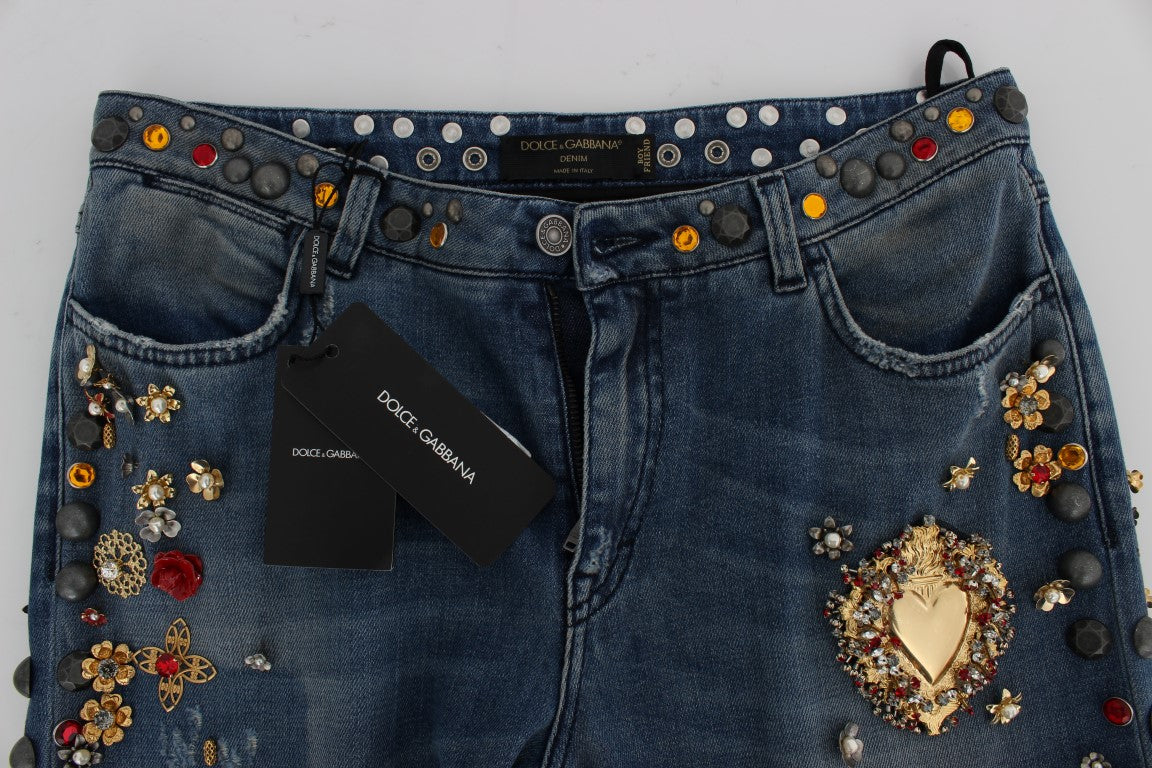 Jeans mit Herzverzierung und Kristallrosen
