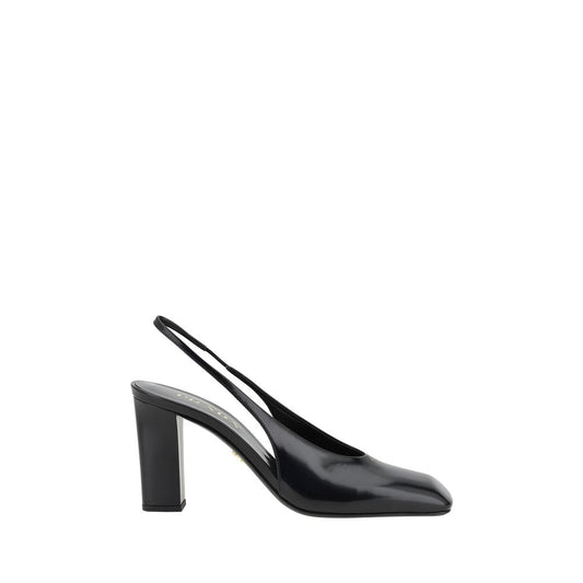 Schwarze Pumps aus Kalbsleder