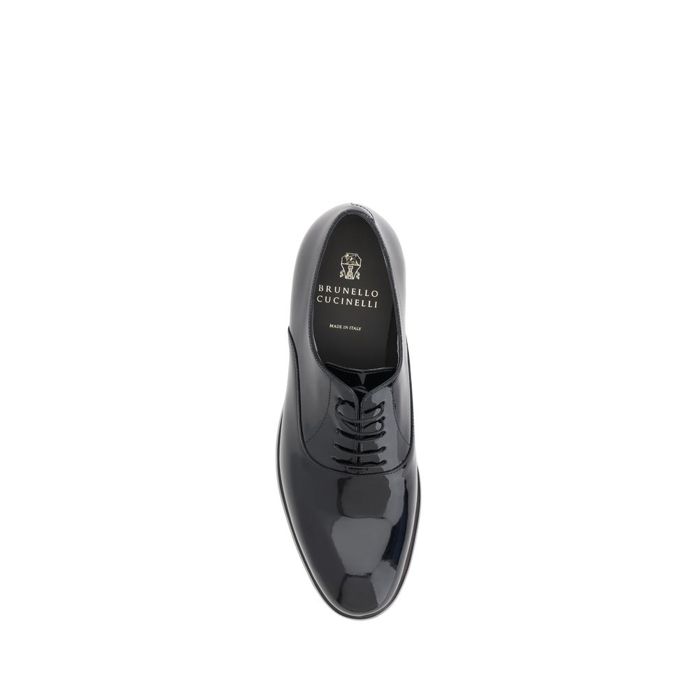 Lackleder Schnürschuhe