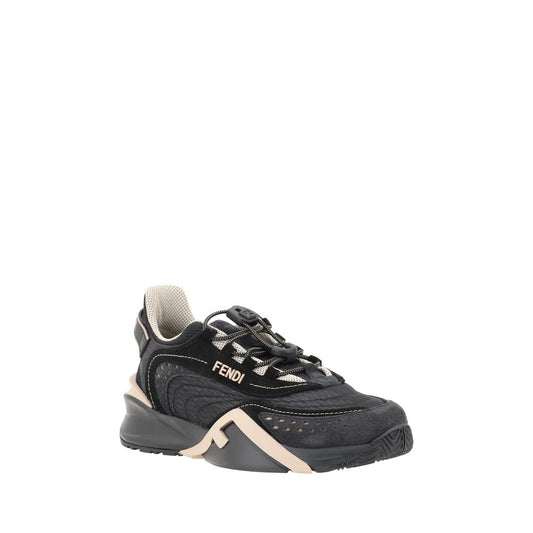 Sneakers mit Logo