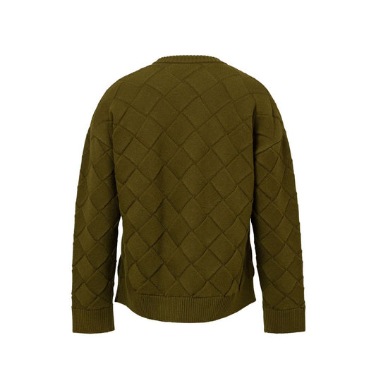 Grüner Wollpullover