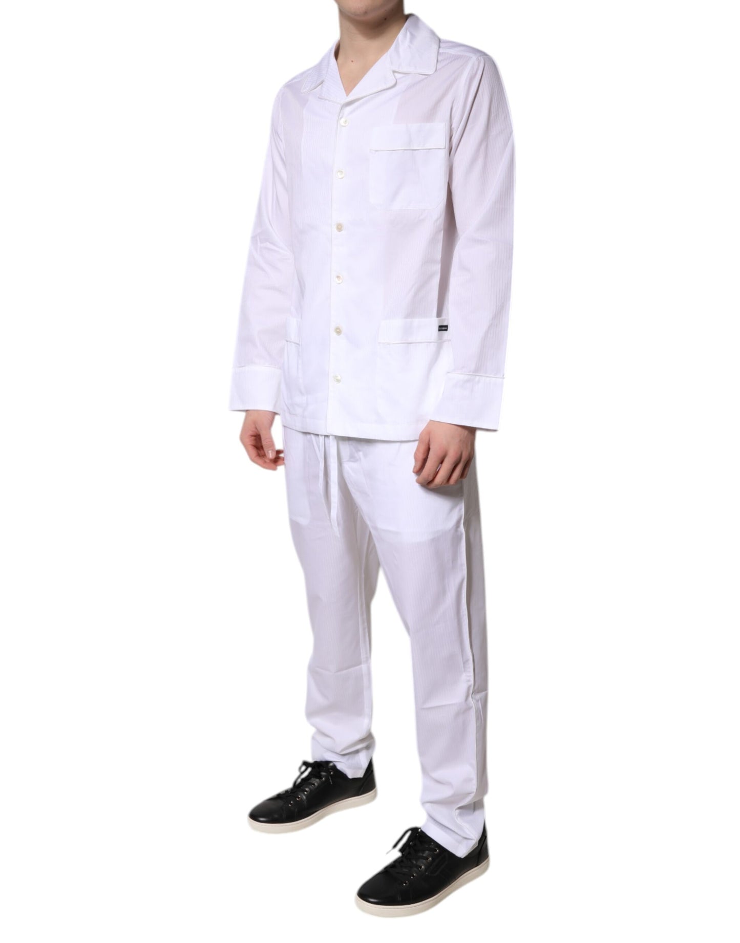 Weißes Pyjama-Set aus Baumwolle mit Hemd und Hose