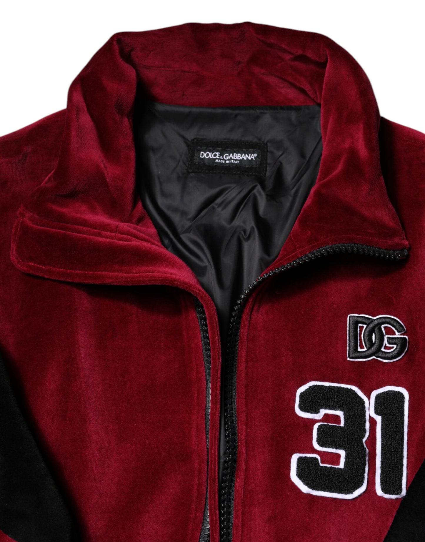 Rot-schwarze Bomberjacke aus Baumwolle mit durchgehendem Reißverschluss und Logo