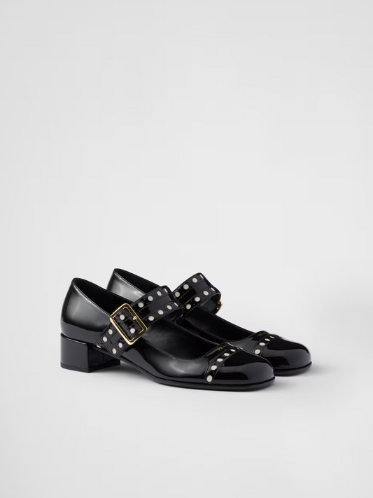 Schwarze Mary Jane-Pumps aus Lackleder