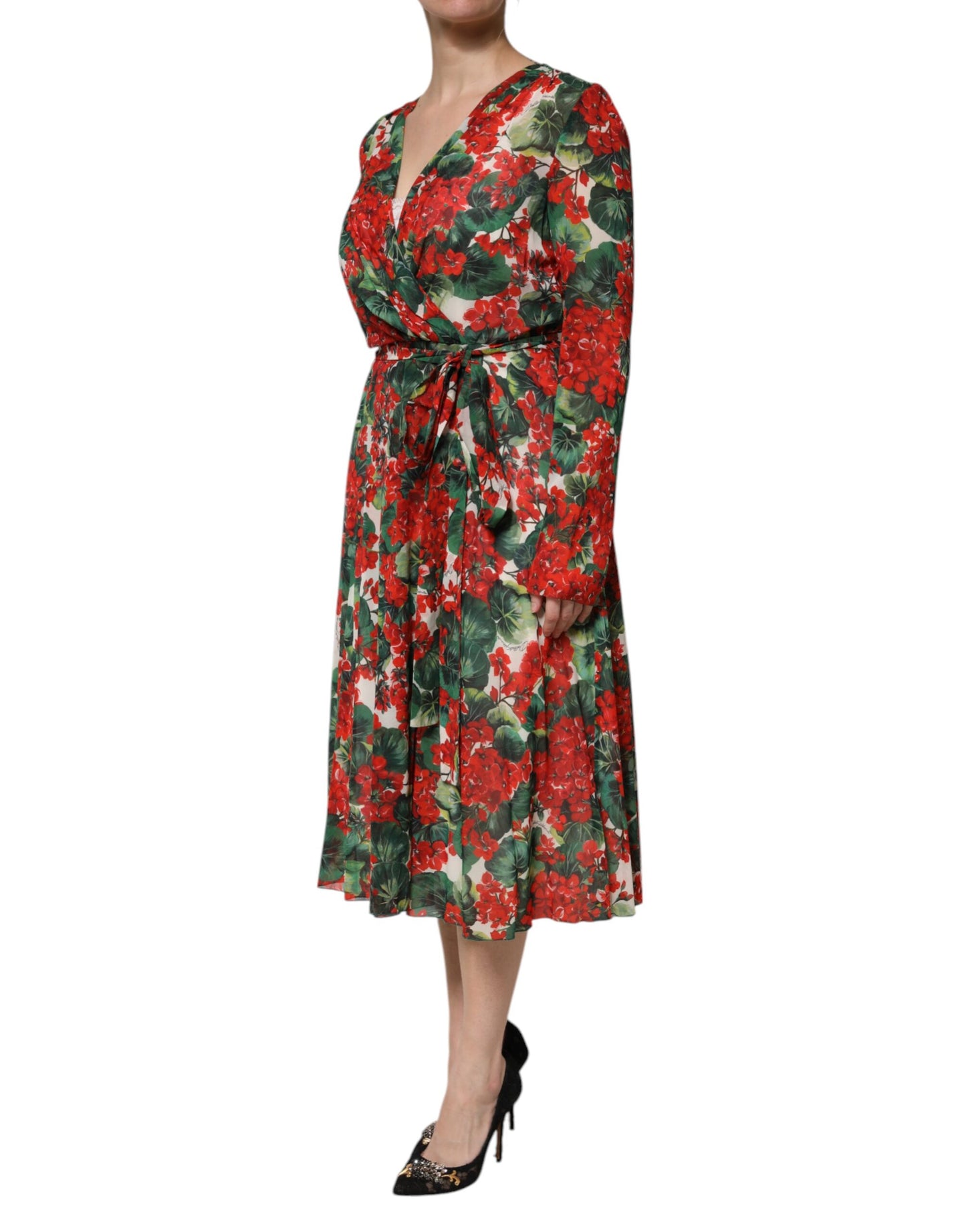 Mehrfarbiges Kleid mit Blumenmuster und langen Ärmeln und V-Ausschnitt