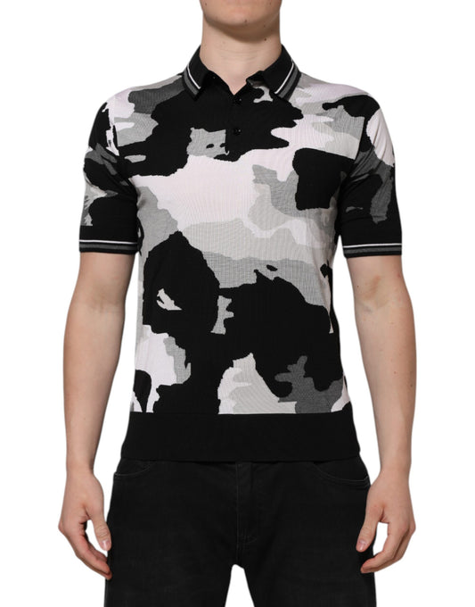 Mehrfarbiges Polo-T-Shirt mit Camouflage-Kragen