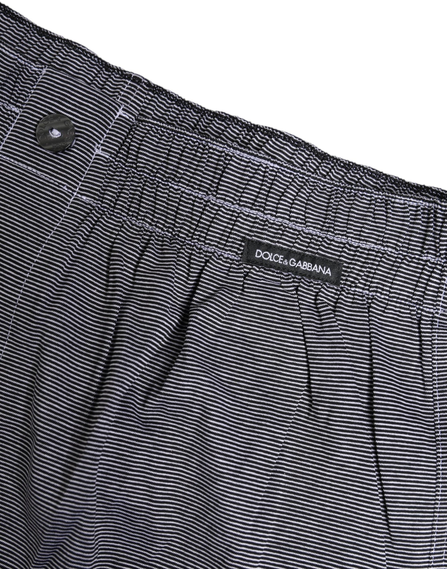 Grau gestreifte Boxershorts aus Baumwolle in normaler Passform