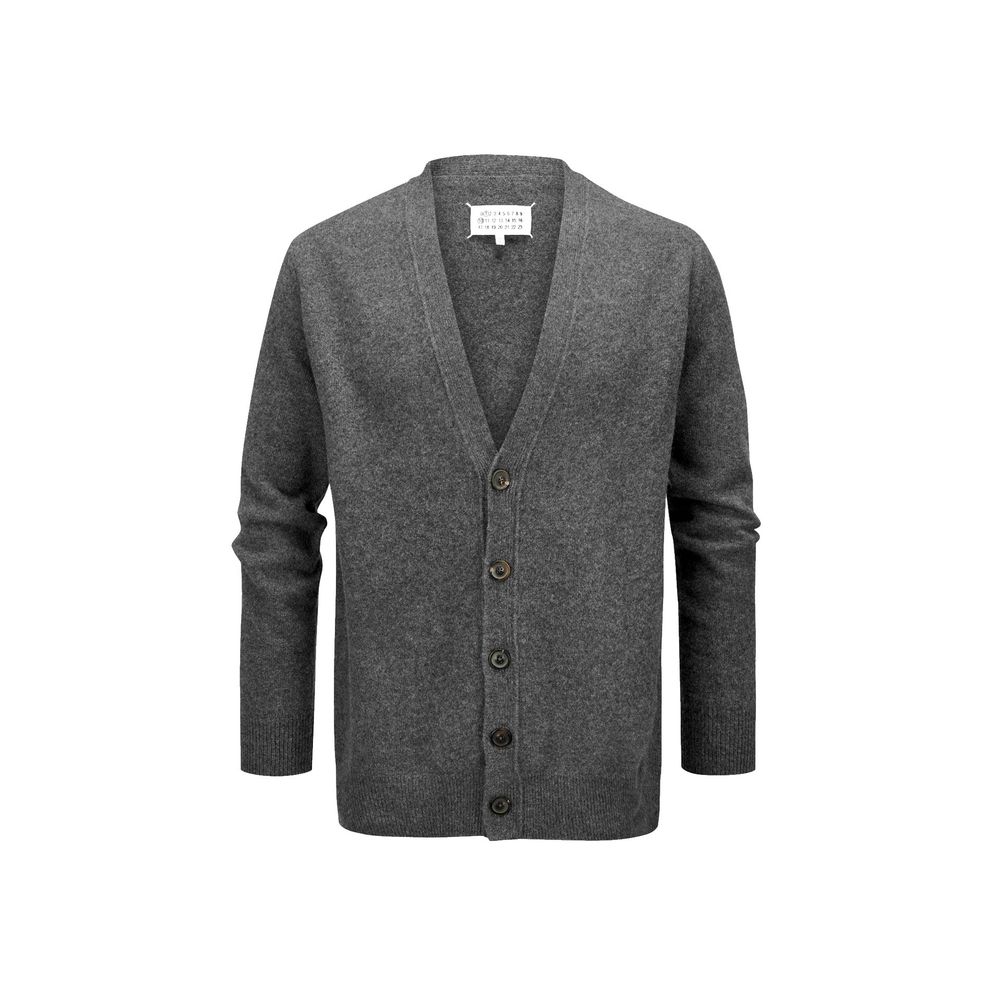 Woll-Cardigan