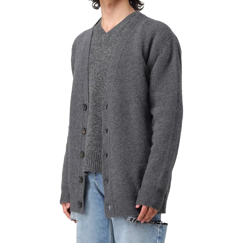 Woll-Cardigan