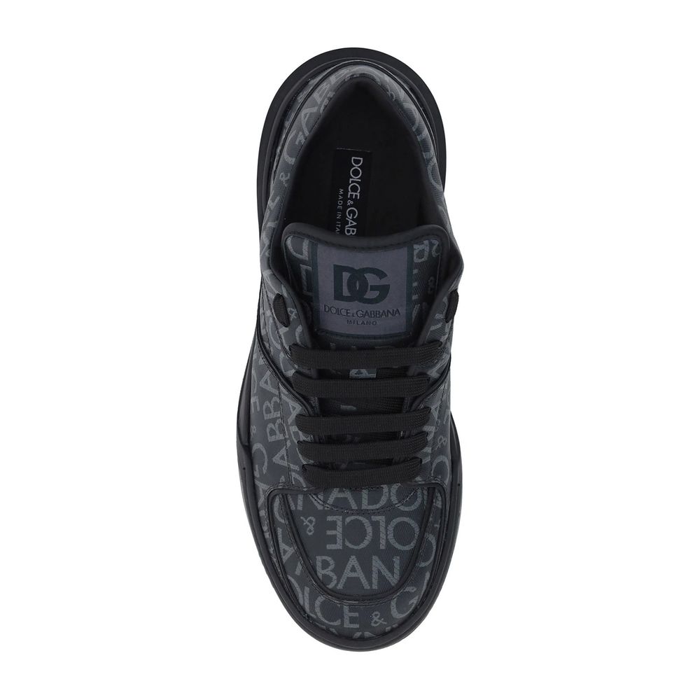 Neue Roma-Sneaker