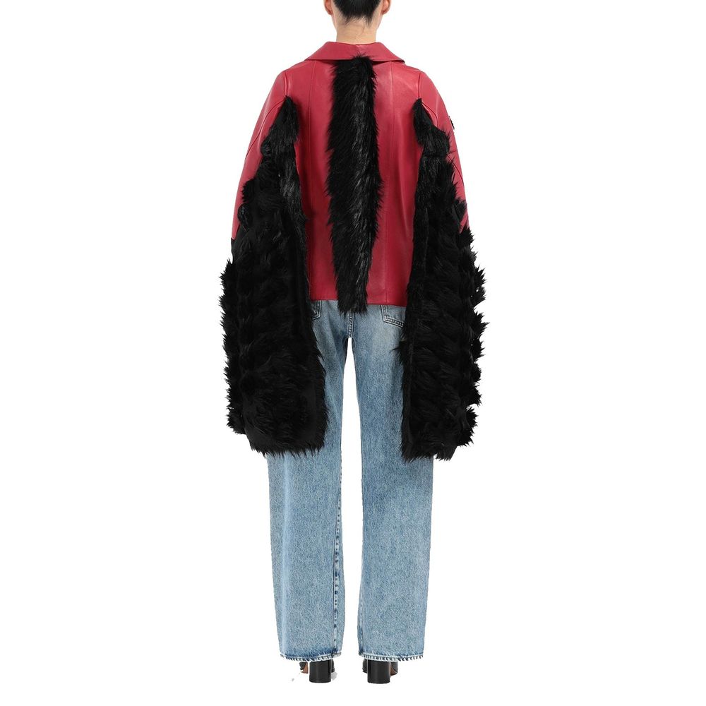 Cape-Jacke aus Leder mit Kunstpelzbesatz