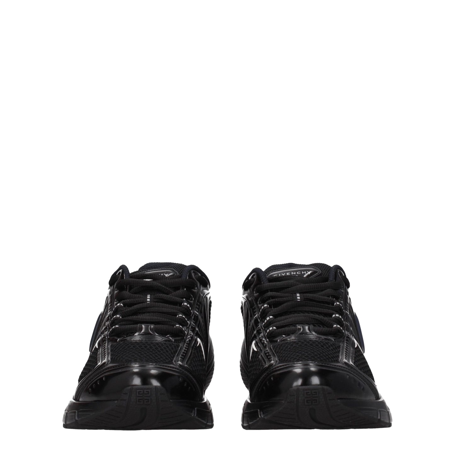 Sportliche Sneakers aus schwarzem Stoff