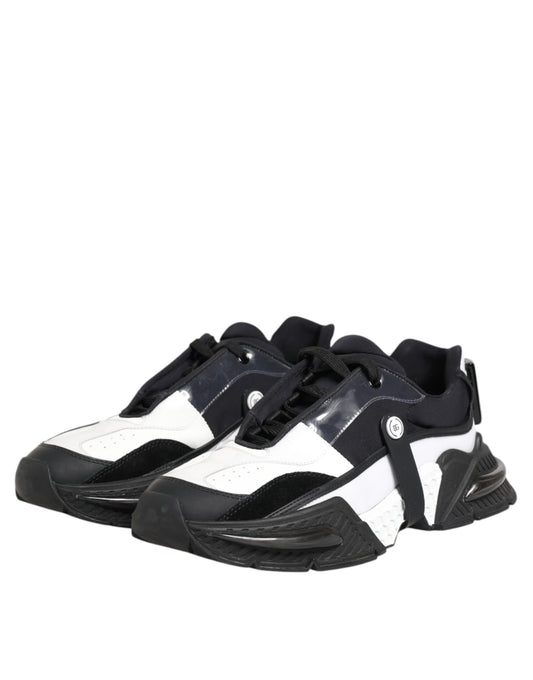 Airmaster Sneakers mit weißem und schwarzem Logo