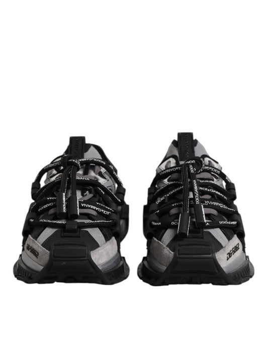 Mehrfarbige Space Sneakers mit Einsätzen