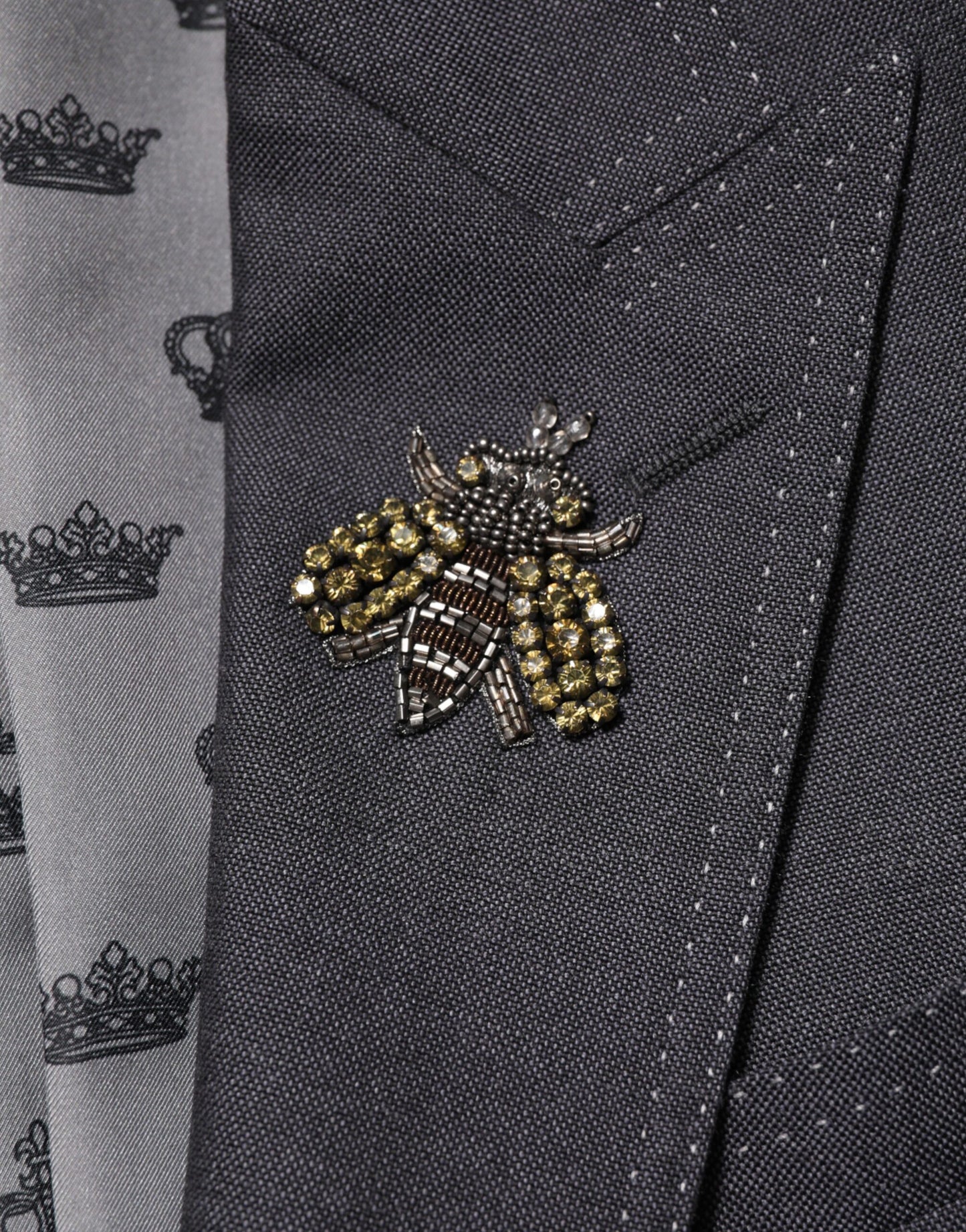Dunkelgrauer Wollmantel-Blazer mit Bienenstickerei
